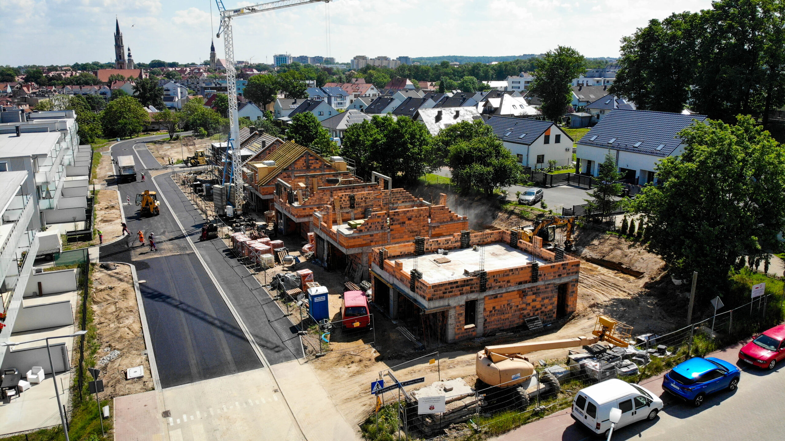 Domy przy ul. Powstańców Warszawy (postępy prac)